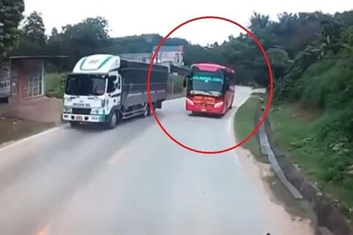 Tai nạn giao thông: Đáng sợ, thảm khốc luôn là do lấn làn