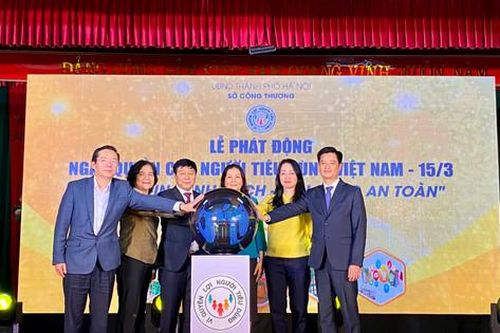 Hà Nội phát động Chương trình 'Hành động vì quyền lợi người tiêu dùng' năm 2024