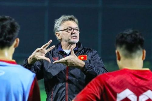 VFF: 'HLV Troussier sẽ có giải pháp vượt khó'