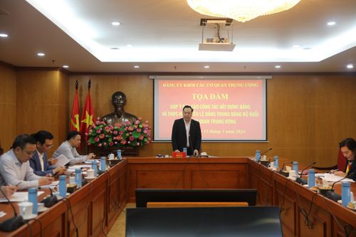 Tiếp tục hoàn thiện báo cáo công tác xây dựng Đảng và thực hiện Điều lệ Đảng
