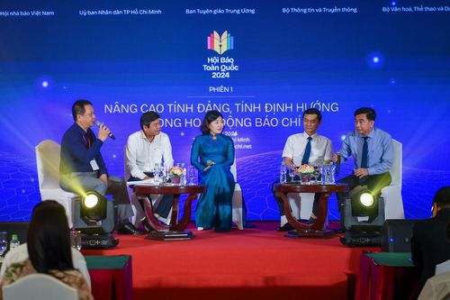 Toàn cảnh phiên thảo luận 'Nâng cao tính Đảng, tính định hướng trong hoạt động báo chí'