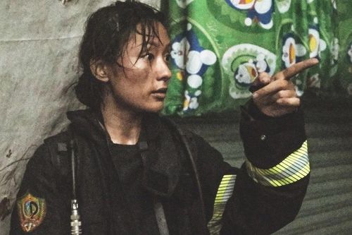 'Đi về phía lửa' ngày càng kịch tính; thêm cuộc thi đặc biệt cho ca sĩ trẻ