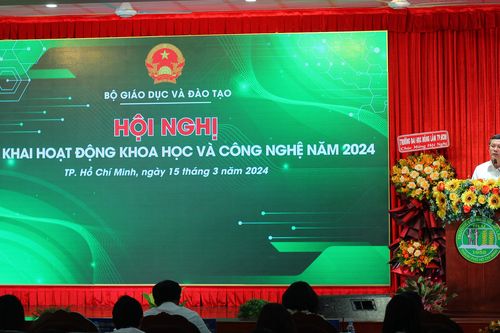Cần đẩy mạnh nghiên cứu khoa học để tăng công bố quốc tế