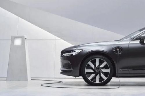 Đại lý nhận cọc Volvo S90 Recharge Ultimate, báo giá khoảng 2,89 tỷ đồng