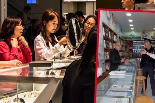 Kết đắng cho cửa hàng mắng khách là 'những hồn ma đói, không có tiền mà còn đòi hỏi giá'
