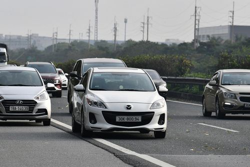 Mù mờ lái xe trên cao tốc