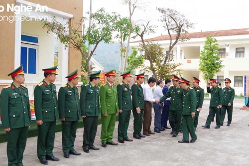 Tư lệnh Quân khu 4 kiểm tra các đơn vị phía Tây tỉnh Nghệ An