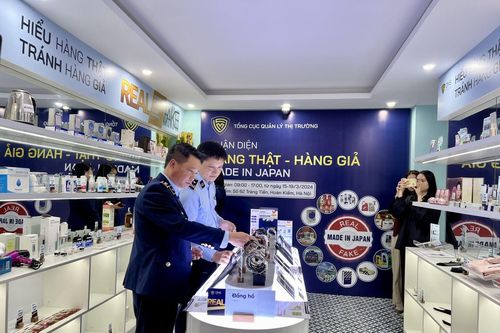 Mở cửa Phòng trưng bày 'Nhận diện hàng thật - hàng giả Made in Japan'