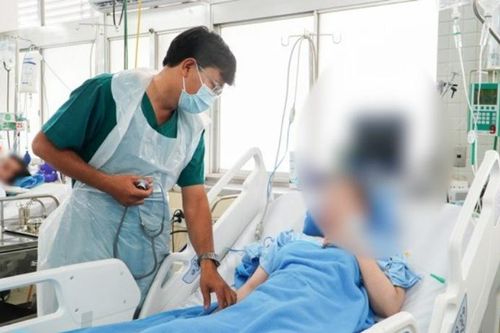 Cứu sống thành công thai phụ bị thoát vị hoành bẩm sinh hiếm gặp