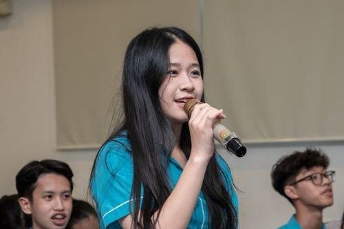 Gỡ rối lựa chọn nghề nghiệp cho học sinh cuối cấp