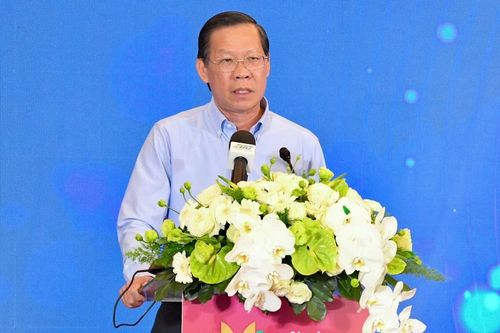Chủ tịch Phan Văn Mãi: 'Mong báo chí cùng TPHCM giải bài toán phát triển'