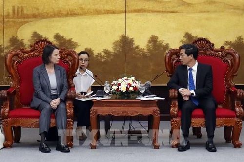 Tạo điều kiện cho các doanh nghiệp Pháp đầu tư vào Đà Nẵng