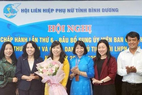 Bà Võ Thị Bạch Yến được bầu giữ chức Chủ tịch Hội LHPN tỉnh Bình Dương