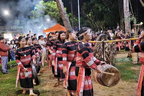 Gia Lai: Cồng chiêng cuối tuần sẽ hoạt động trở lại