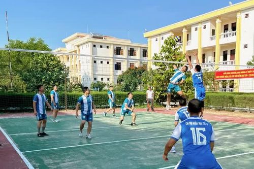Chi đội Kiểm ngư số 4 tổ chức giải thể thao chào mừng kỷ niệm 10 năm ngày thành lập