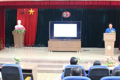 Gặp mặt, động viên thí sinh tham dự Cuộc thi Vô địch tin học văn phòng thế giới