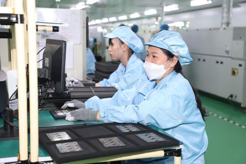 Doanh nghiệp trong các KCN, CCN phấn đấu doanh thu đạt trên 90.000 tỉ đồng