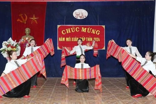 Phiêng Ban xây dựng đời sống văn hóa