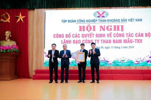Công bố quyết định bổ nhiệm Bí thư Đảng ủy - Giám đốc Công ty Than Nam Mẫu-TKV