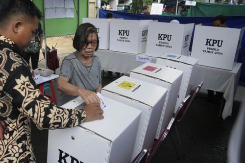 Hai ứng viên Tổng thống Indonesia tuyên bố từ chối kết quả bầu cử