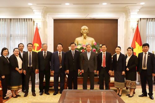 Sẵn sàng chia sẻ kinh nghiệm với TAND Lào trong lĩnh vực pháp luật