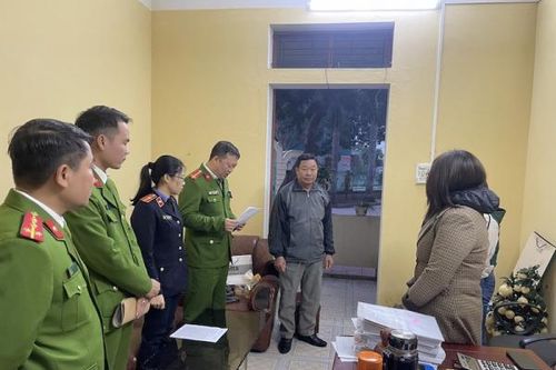 Hiệu trưởng và kế toán Trường Mầm non xã Nhân Quyền lập mưu 'rút ruột' ngân sách