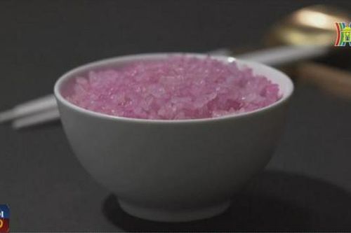 Độc lạ 'thịt bò' nuôi cấy từ hạt gạo tại Hàn