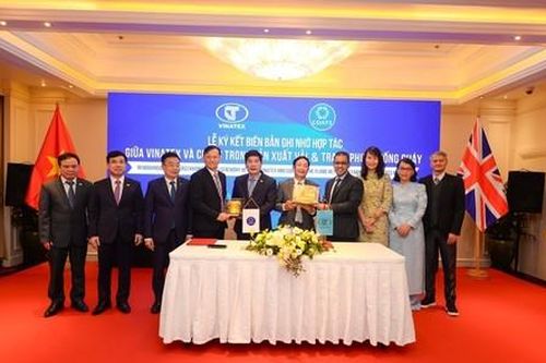 Ký kết hợp tác chiến lược trong sản xuất vải, trang phục chống cháy