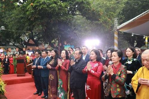 Khai hội truyền thống kỷ niệm 1984 năm cuộc khởi nghĩa Hai Bà Trưng