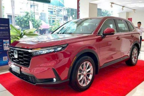 Giá lăn bánh Honda CR-V mới nhất giảm bất ngờ, Honda Tucson lo 'lép vế'?