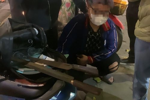 Mang hung khí đi giải quyết mâu thuẫn, gặp ngay lực lượng 141