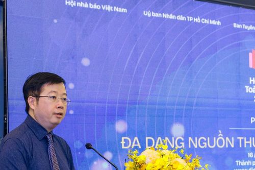Nhà nước có thể trở thành một khách hàng lớn của báo chí