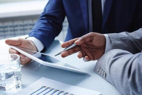 Công ty mẹ có được dùng báo cáo tài chính hợp nhất để dự thầu?