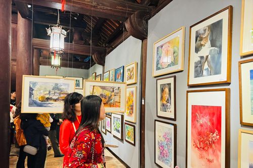 Triển lãm tranh màu nước của họa sĩ từ 60 quốc gia và vùng lãnh thổ