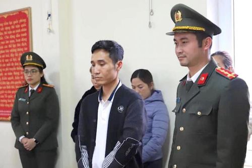 Giám đốc công ty du lịch cầm đầu đường dây đưa người trốn đi nước ngoài trái phép