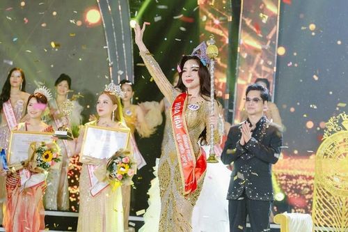 Phạm Lê Thu Hiền đăng quang Hoa hậu Doanh nhân Việt Nam 2024