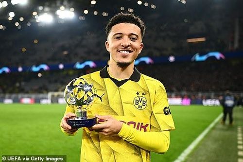 Tỏa sáng tại Đức, Sancho nói điều 'đau lòng' với Man United