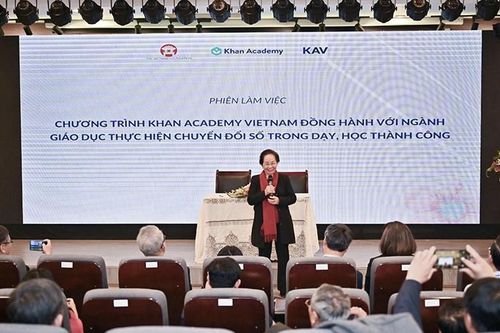 Chủ tịch hội Khuyến học Việt Nam Nguyễn Thị Doan khuyến khích các địa phương 'hành động' để tránh lạc hậu trong xu hướng giáo dục mới
