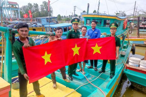 Nhiều hoạt động ý nghĩa hướng về biên giới
