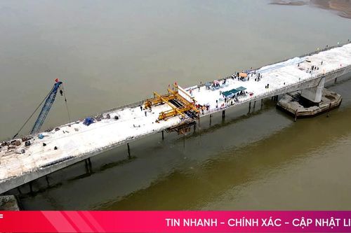 Hợp long cầu đường bộ dài nhất tuyến cao tốc Bắc – Nam