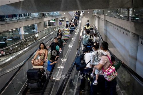 Thái Lan tạo điều kiện cho lao động nhập cư về quê nhân dịp Tết Songkran