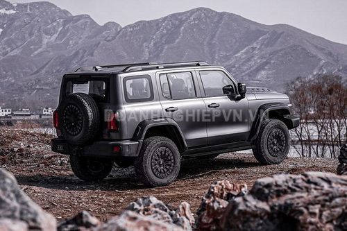 SUV địa hình siêu hầm hố, công suất 354 mã lực, giá gần 1,1 tỷ đồng