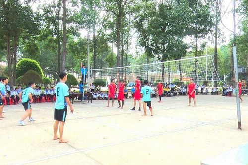 Tranh tài Hội thao cán bộ Đoàn huyện Chợ Mới lần thứ VIII năm 2024