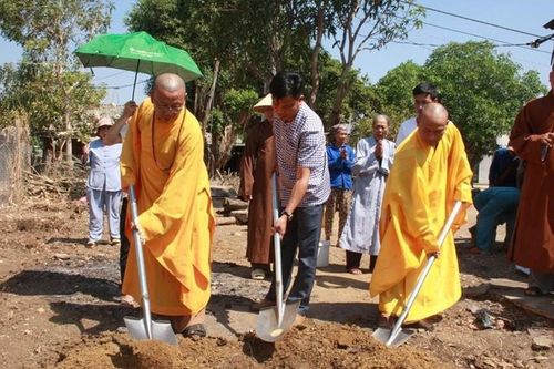 Gia Lai: Khởi công xây dựng nhà Đại đoàn kết cho hộ đồng bào dân tộc Tày (H.Chư Prông)