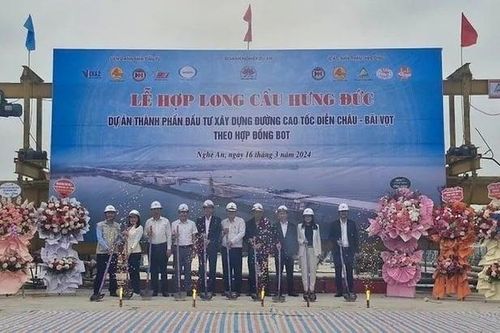 Hợp long cầu vượt sông dài nhất tuyến cao tốc Bắc – Nam