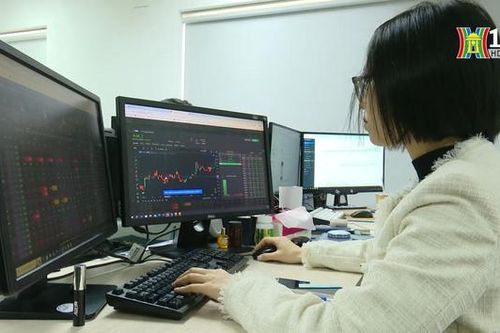 Khối ngoại bán ròng gần 3.000 tỷ đồng, cao nhất 3 tháng