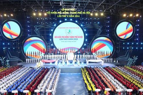 Ấn tượng màn diễu hành và biểu diễn nghệ thuật tại Hội khỏe Phù Đổng TP Hà Nội