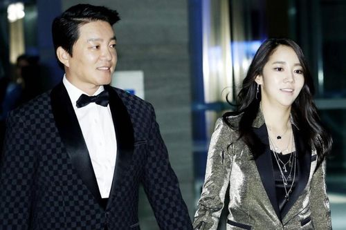Lee Bum Soo ly hôn