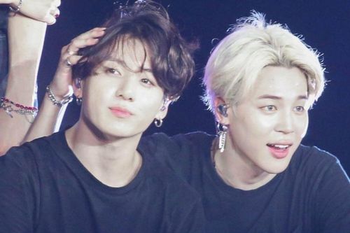 Jungkook và Jimin là bộ đôi 'dễ khóc' nhất BTS