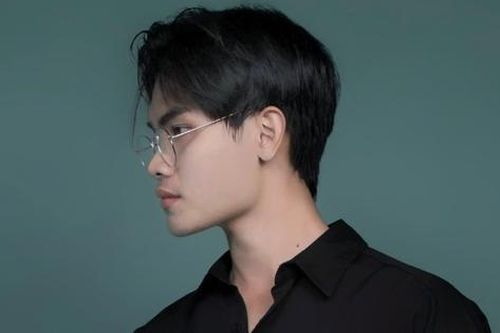 Họa sĩ 9X 'gây sốt' khi vẽ chân dung nhóm nhạc BTS đẹp tuyệt đỉnh